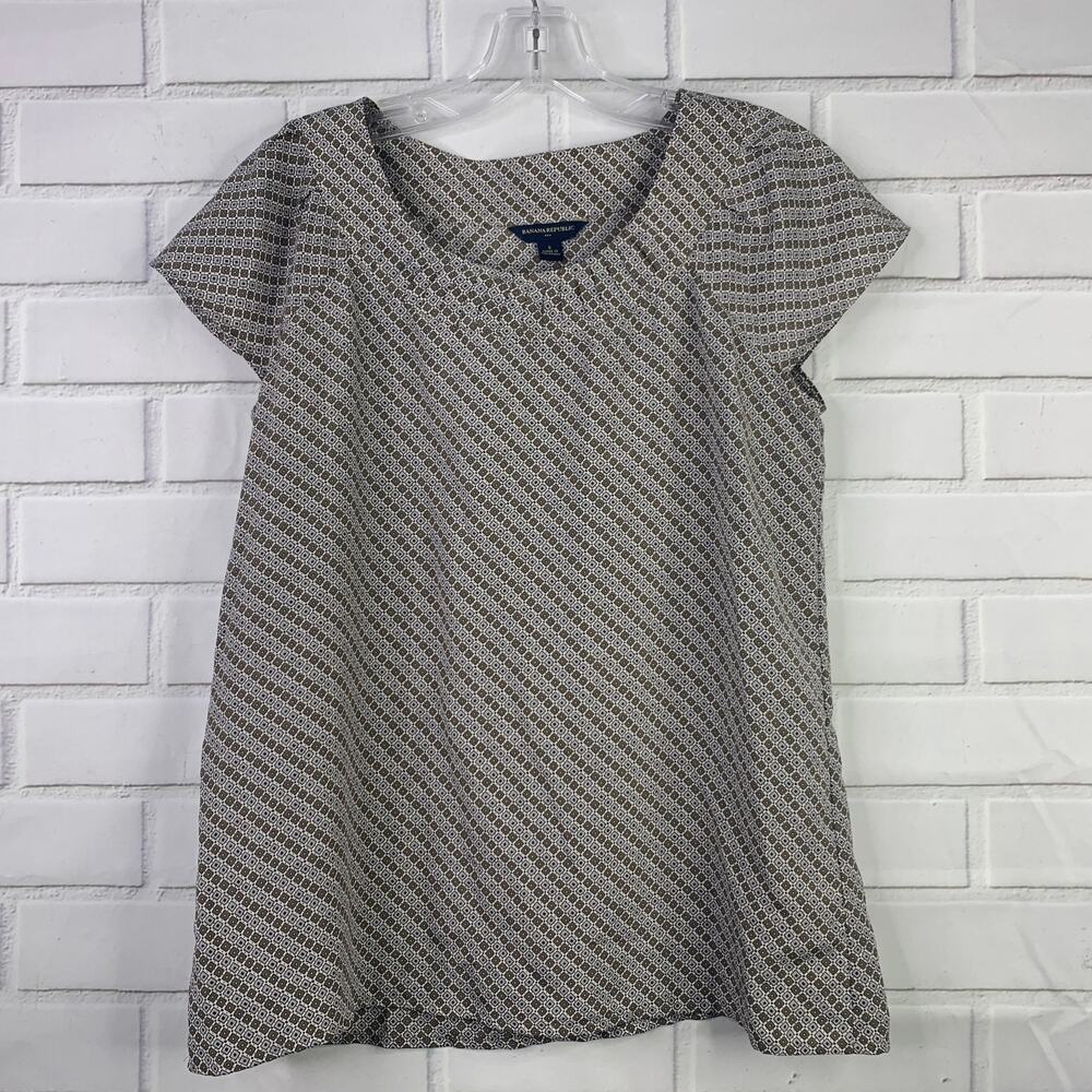 Banana Republic career blouse geometric pattern neutral cap sleeves size small